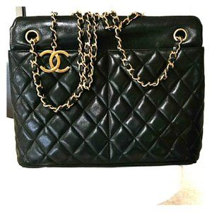 Chanel Lambskin Jumbo Black Quilted Bag Gold Excellent Condition